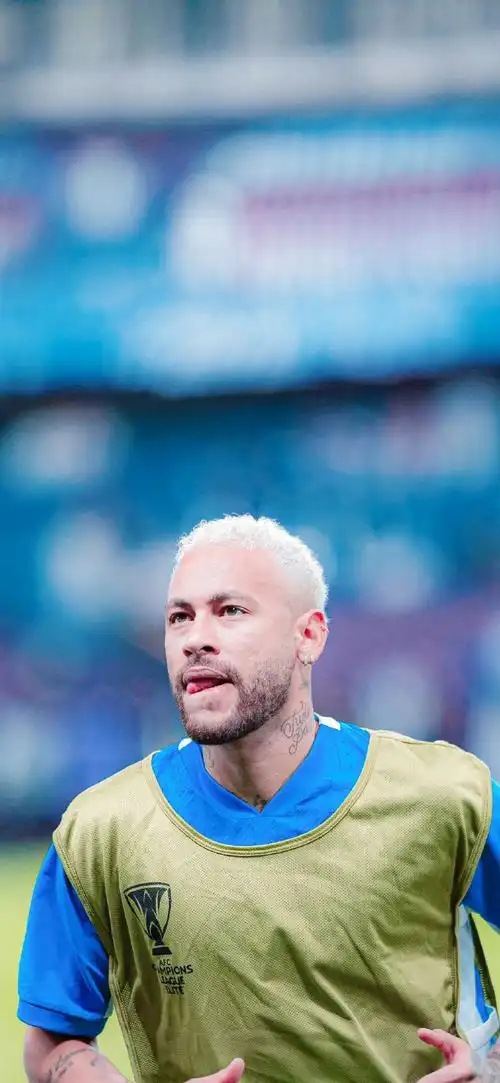 攻击线的犀 攻击线的犀